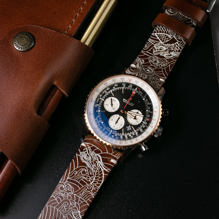 Roarstraps el yapımı deri saat kayışı ile şık bir saat ve deri defter kombinasyonu
