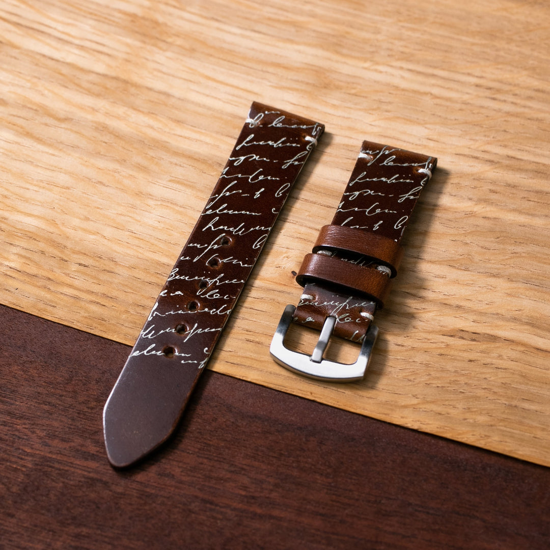 Roarstraps el yapımı deri saat kayışı, şık ve dayanıklı tasarımıyla saatlerinizi tamamlar.