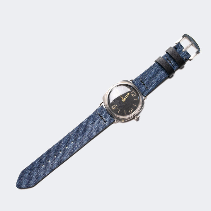 Roarstraps mavi kot saat kayışı ile modern ve şık saat tasarımı