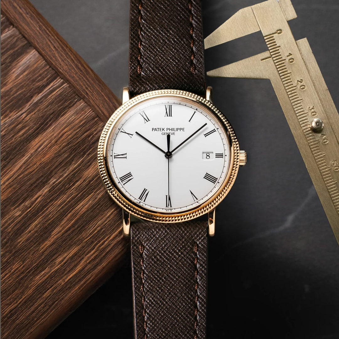 Roarstraps saffiano deri saat kayışı ile şık Patek Philippe saat görseli