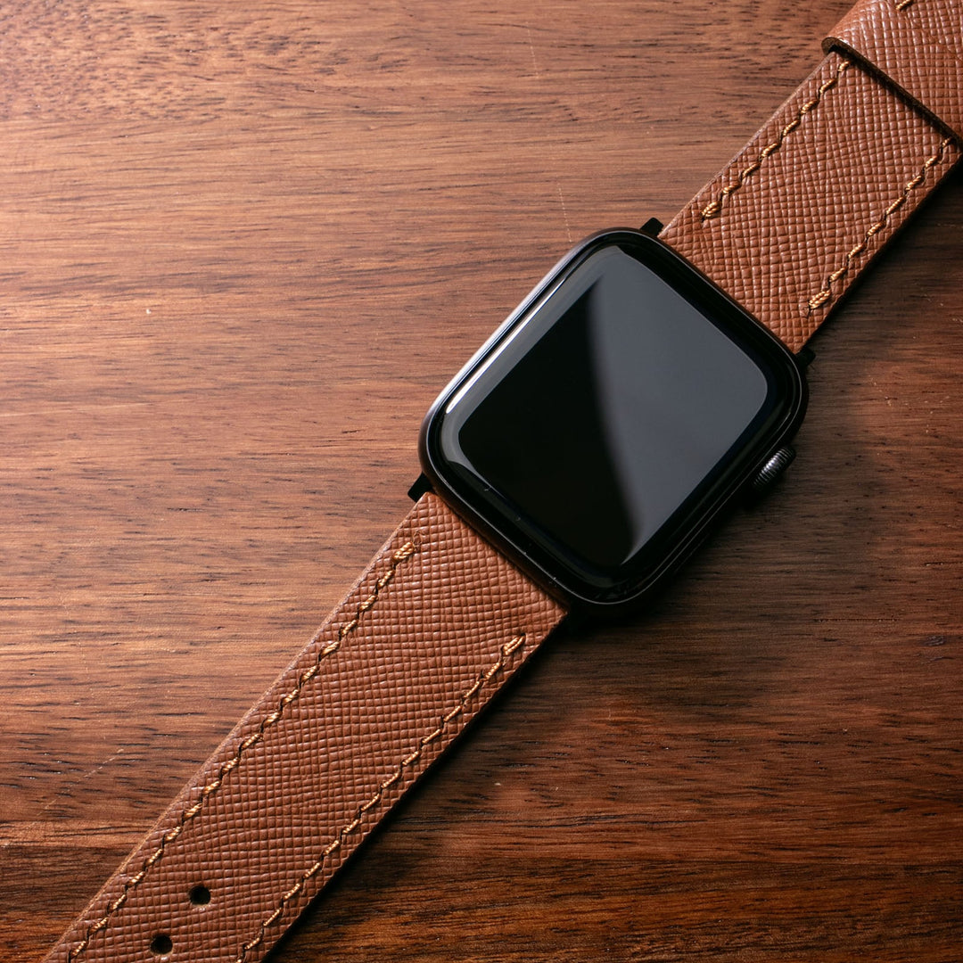 Saffiano deri apple watch kayış, şık görünüm ve dayanıklılıkla tasarlanmıştır