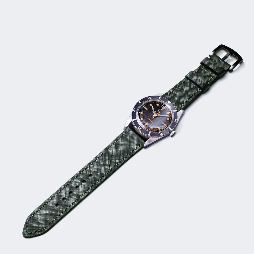 Roarstraps Saffiano deri saat kayışı ile vintage tasarımlı saat uyumu