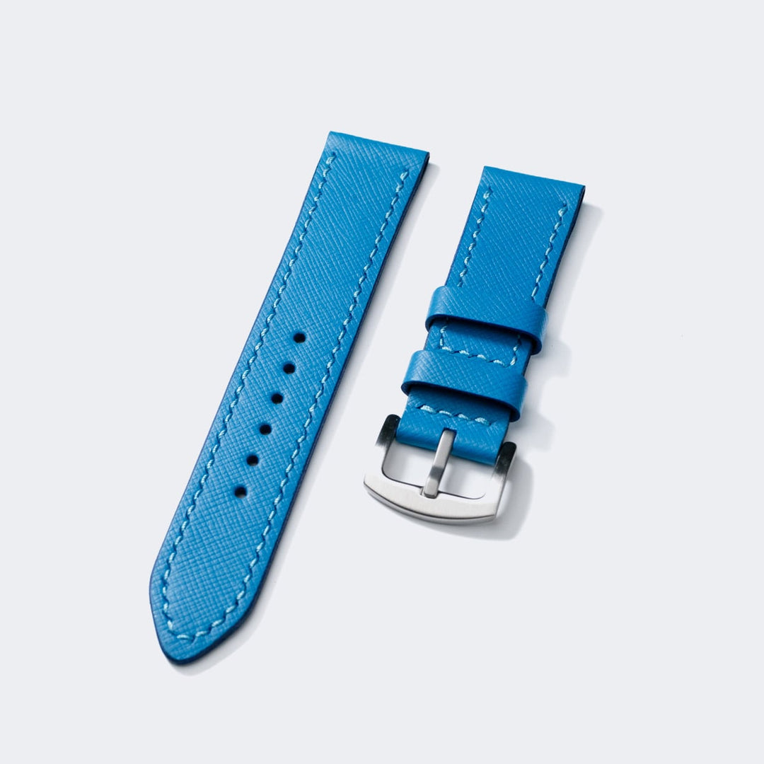 Mavi Roarstraps saffiano deri saat kayışı, şık tasarım ve dayanıklı malzeme ile kullanıma hazır.