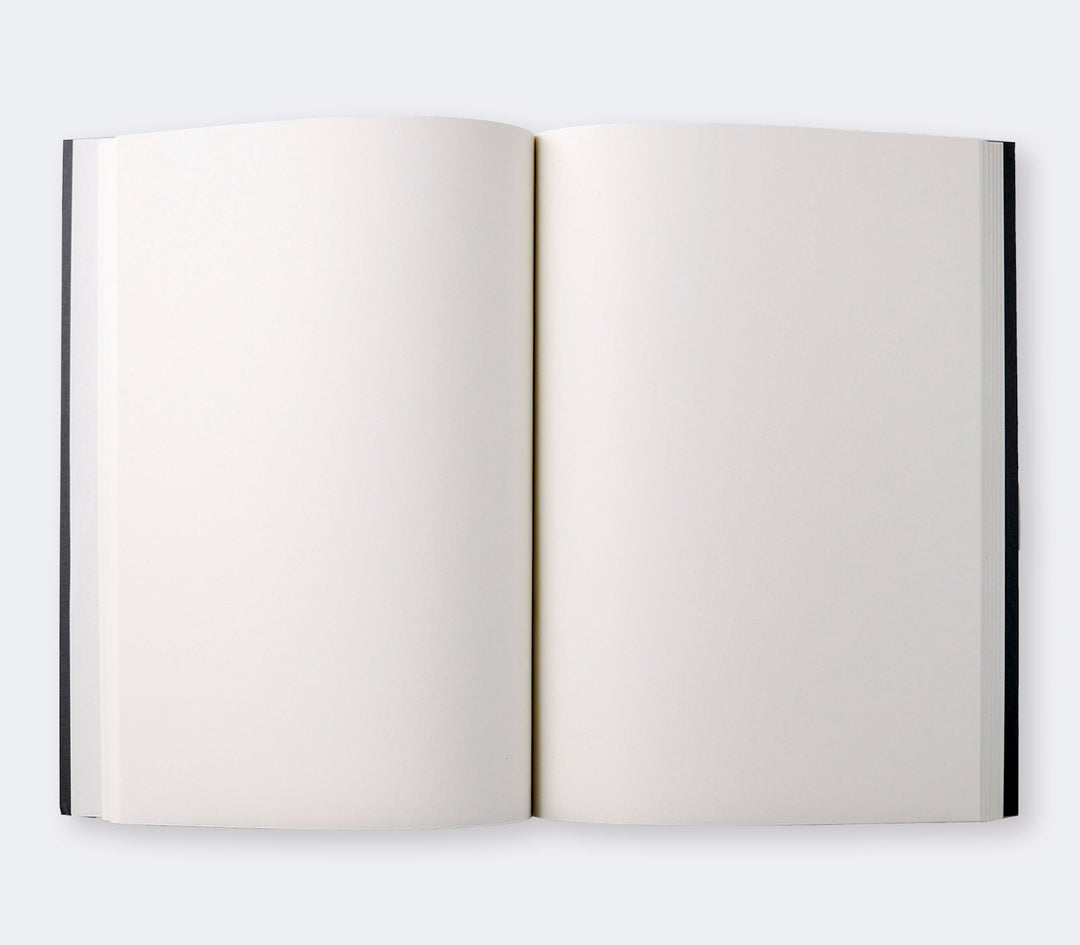 Siyah Kapaklı Çizgisiz A5 Defter - Roarcraft TR