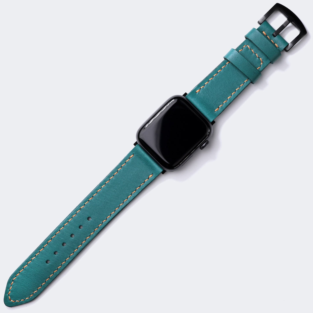 Roarstraps el yapımı deri Apple Watch kayışı, yeşil renk ve şık tasarımı ile modern görünüm sağlar.