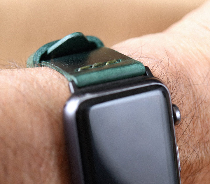 Tek Kat Deri Apple Watch Kordon - Orman Yeşili - Roarcraft TR