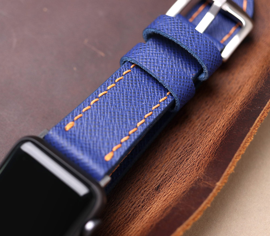 Saffiano Deri Apple Watch Kayış - Saks Mavi - Roarcraft TR