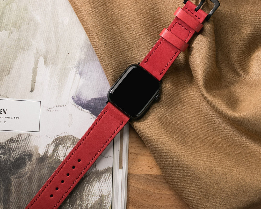 Kırmızı el yapımı deri apple watch kayışı, zarif tasarım ve konfor sunan Roarstraps