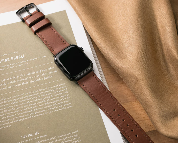 Roarstraps el yapımı deri Apple Watch kayışı, kahverengi renk ve şık tasarım ile mükemmel uyum sağlar