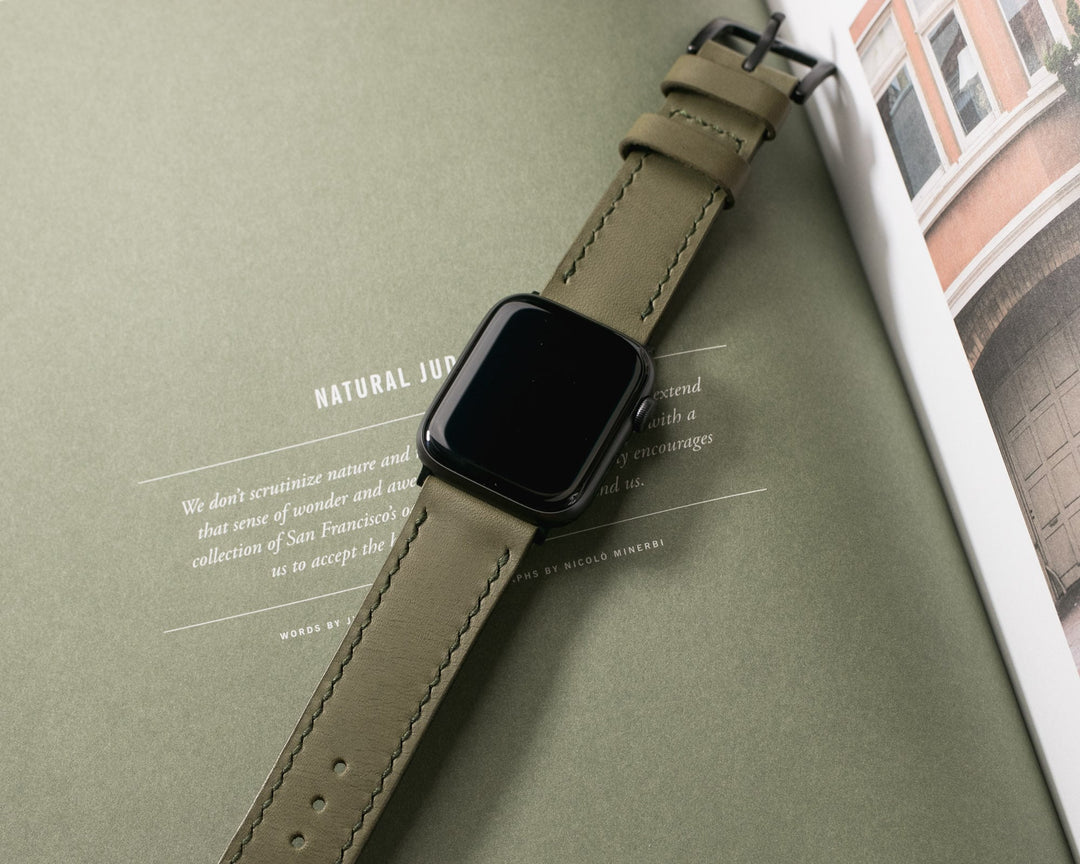 Roarstraps el yapımı deri Apple Watch kayışı, zeytin yeşili renk ve şık tasarım ile